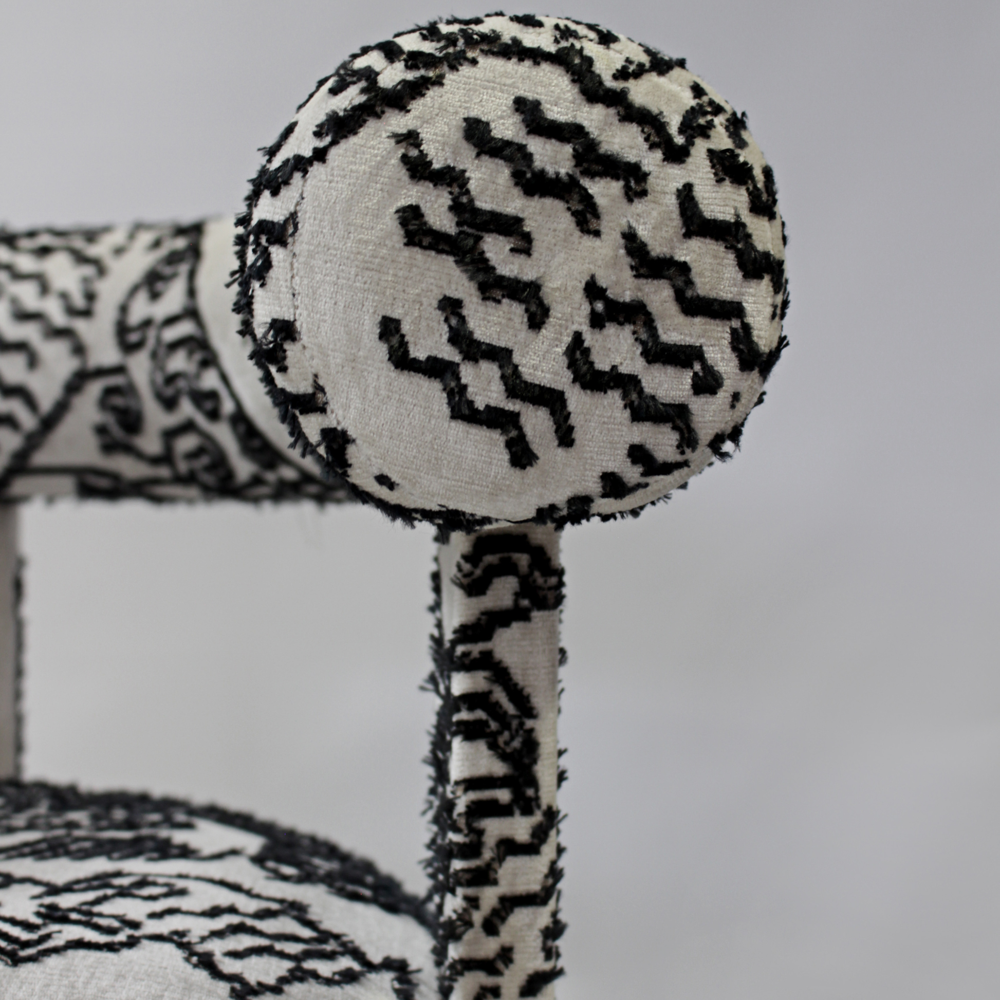 Cassette Chair - Living with Luxury