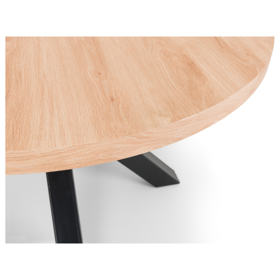 Berwick Round Table - Living with Luxury