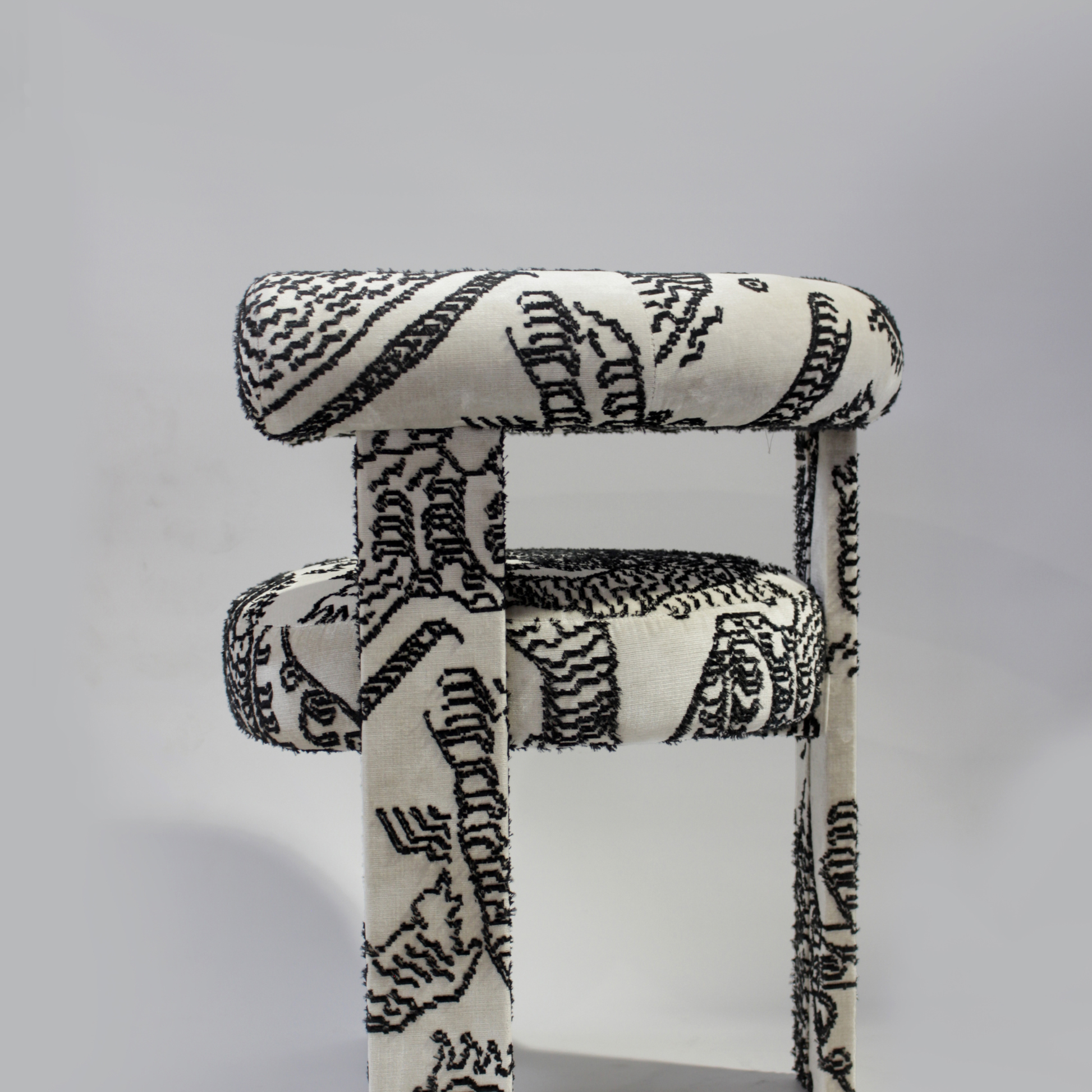Cassette Chair - Living with Luxury
