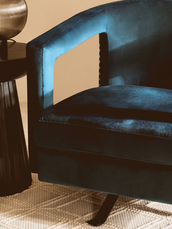Hestia Blue Velvet Swivel Chair – side view 2