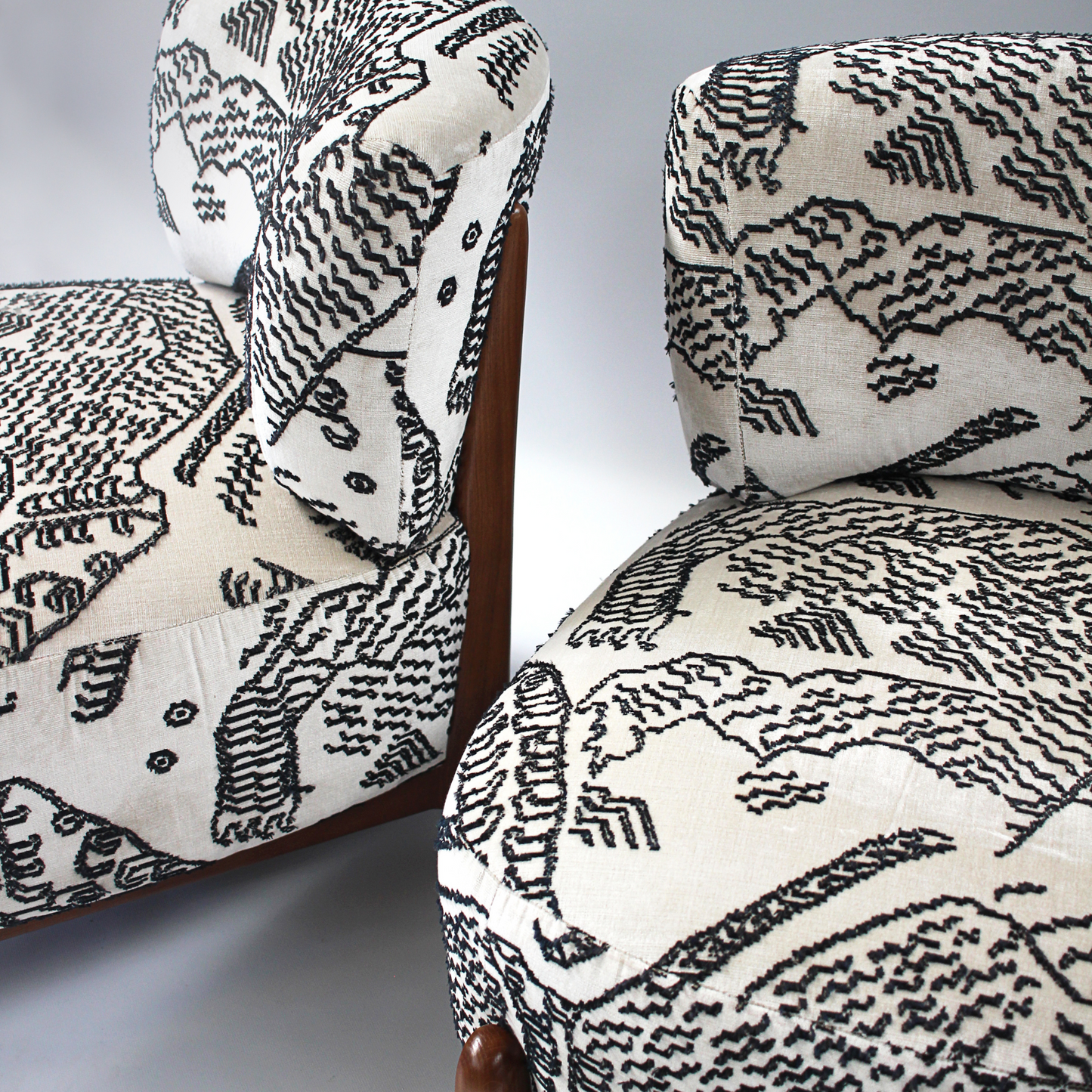 Tobo Armchair - Living with Luxury