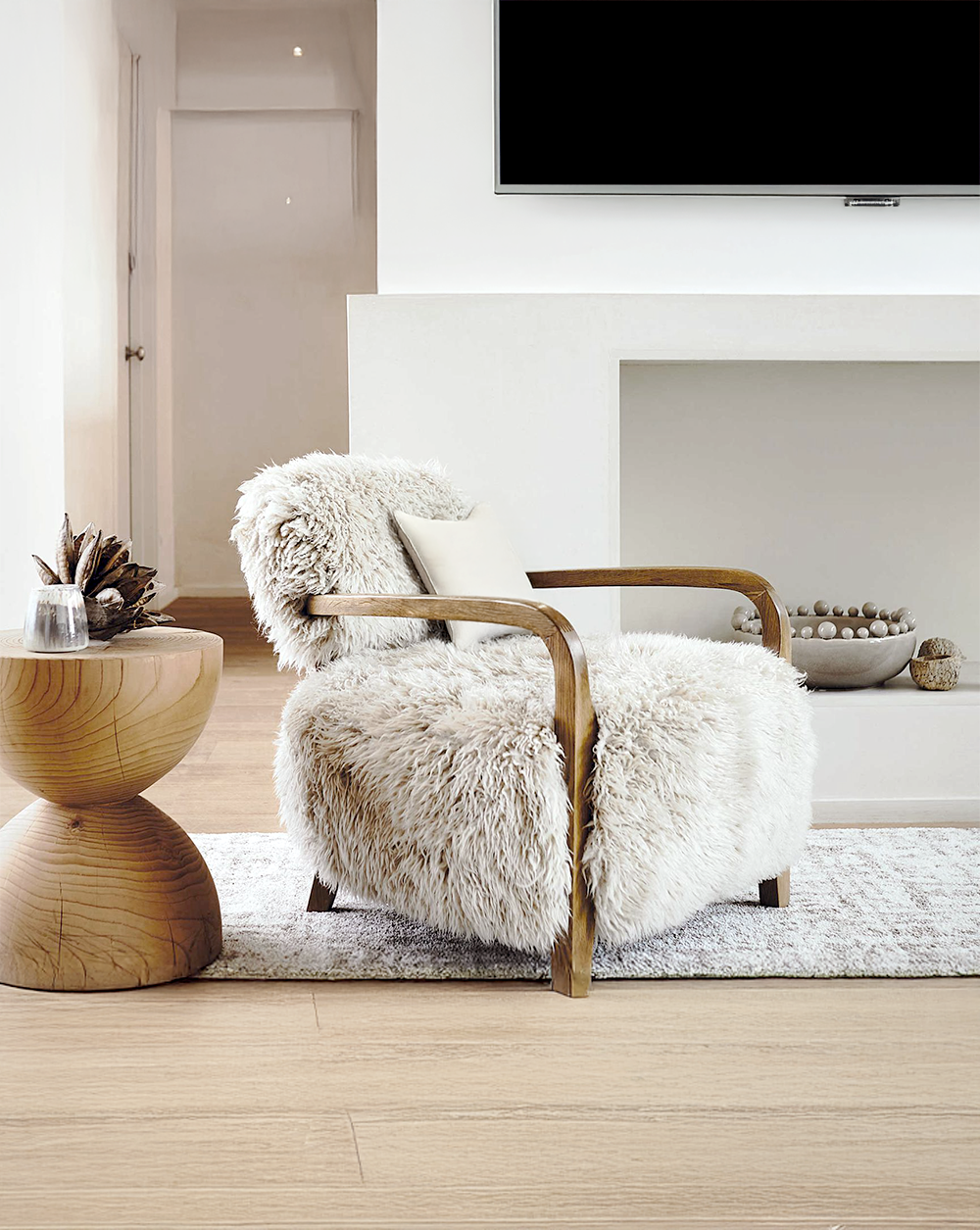 Hitsuji Chair - Living with Luxury