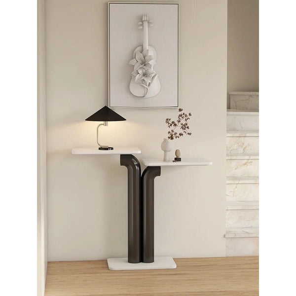 Mai Side Table