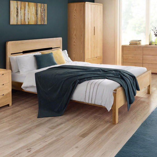 CURVE DOUBLE BED - Living with Luxury