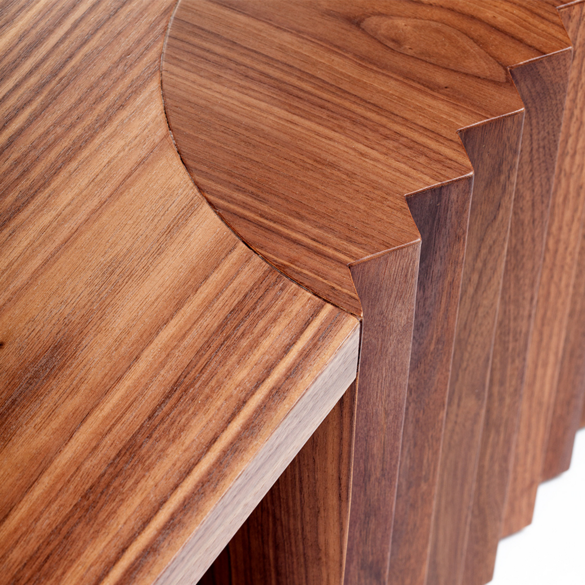 Caravel wood center table