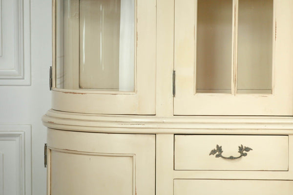 Large Vintage Cream Dresser Display Cabinet – view 11