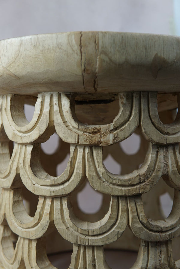 Bamileke Table - Natural – close-up