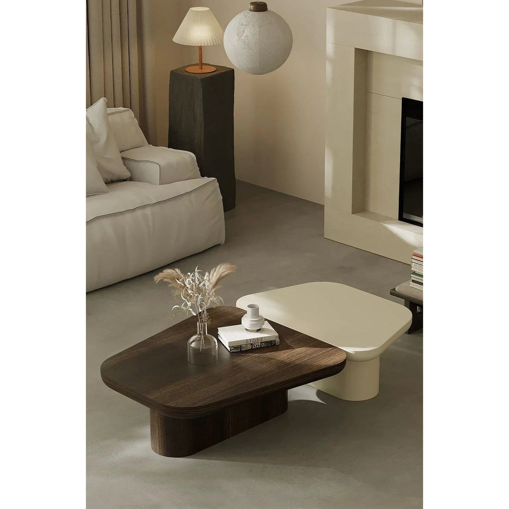 Kuro Coffee Table