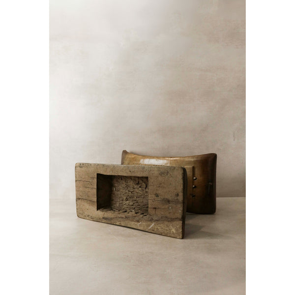 Ashanti Stool - 141.1