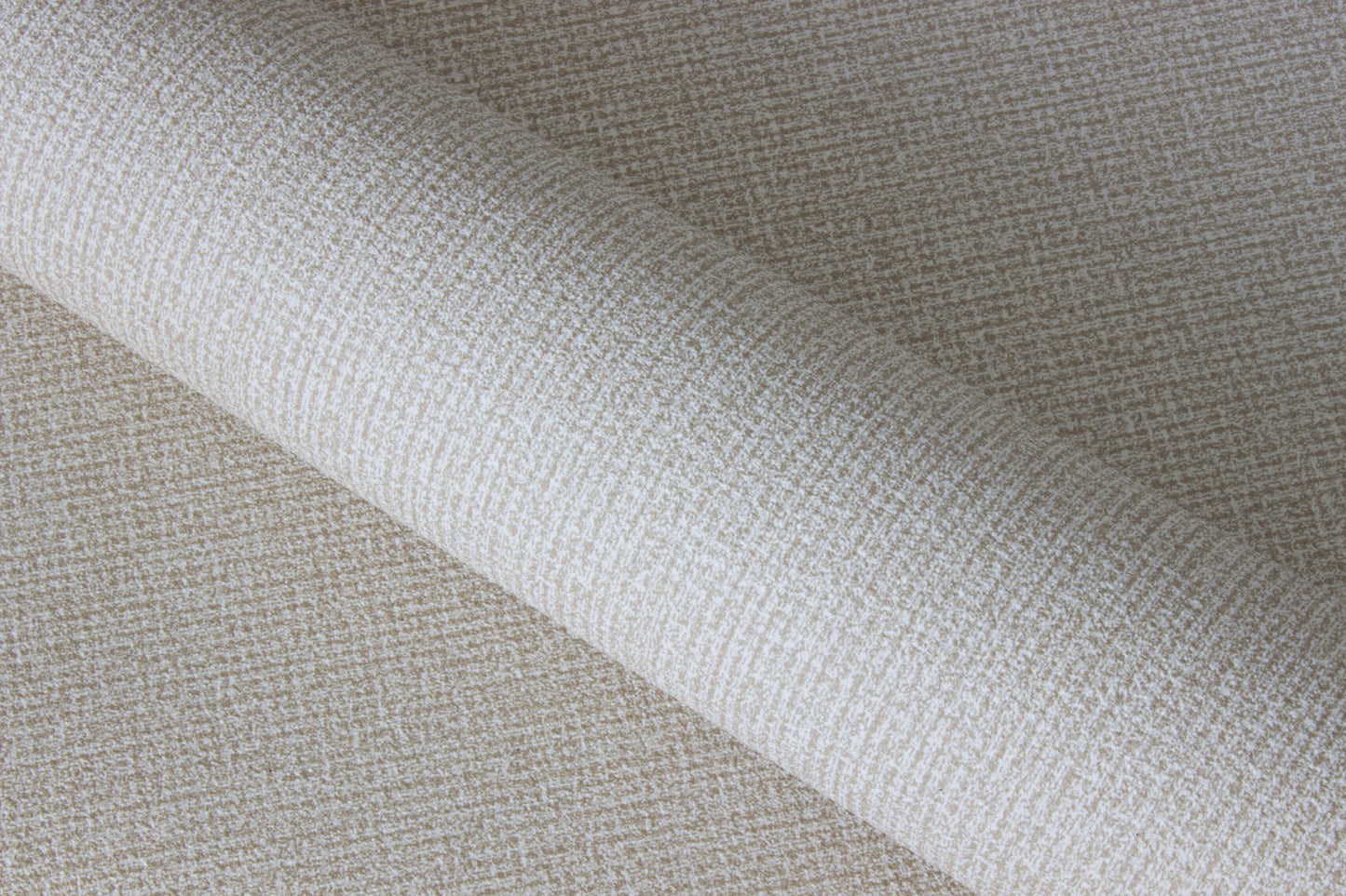 Gilbert - Living with Luxury