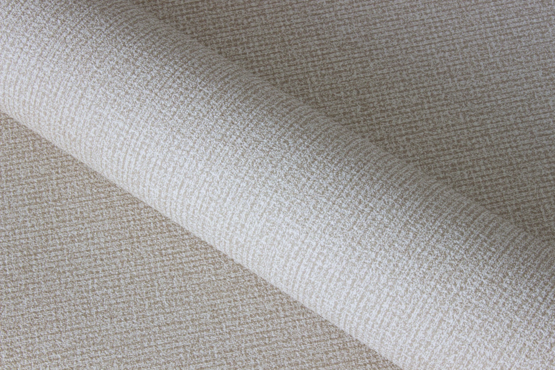 Gilbert - Living with Luxury