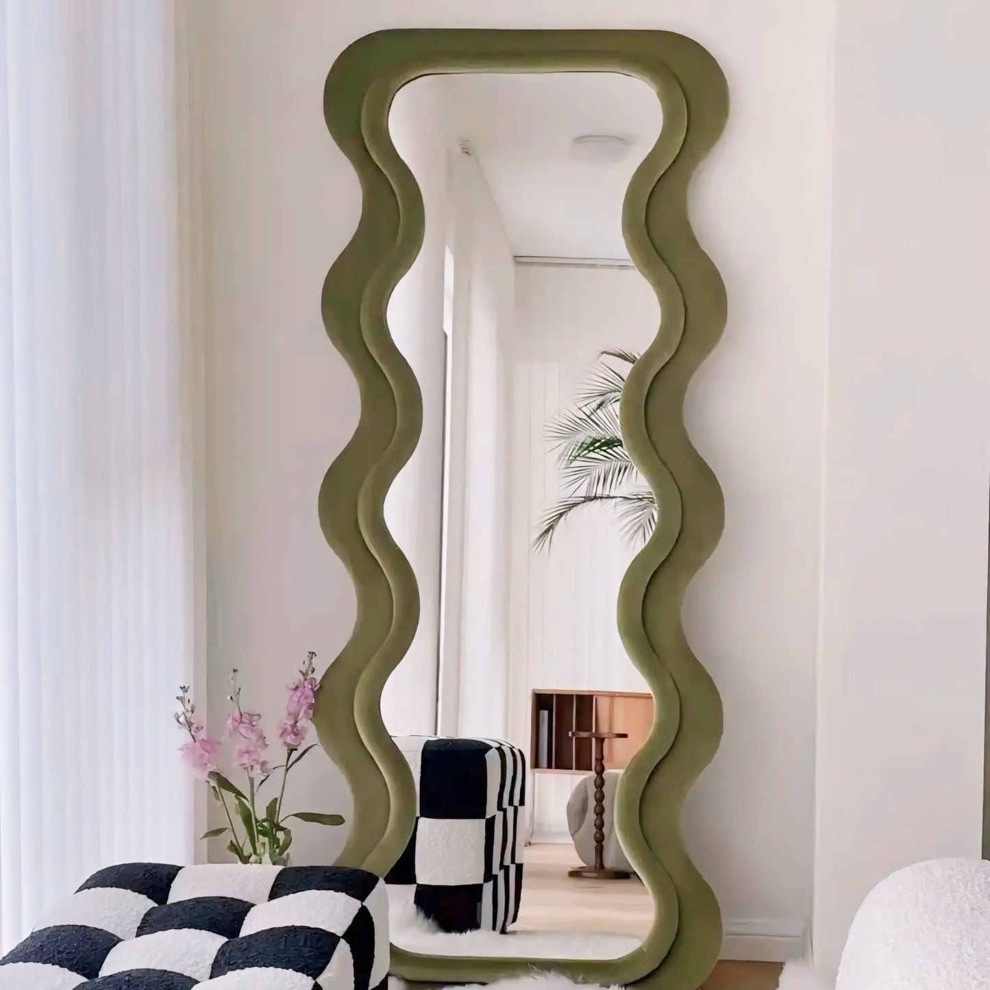 Yuzo Mirror - Living with Luxury