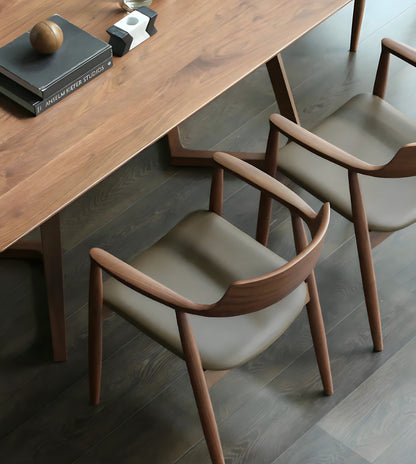 Yubi Chair - Living with Luxury