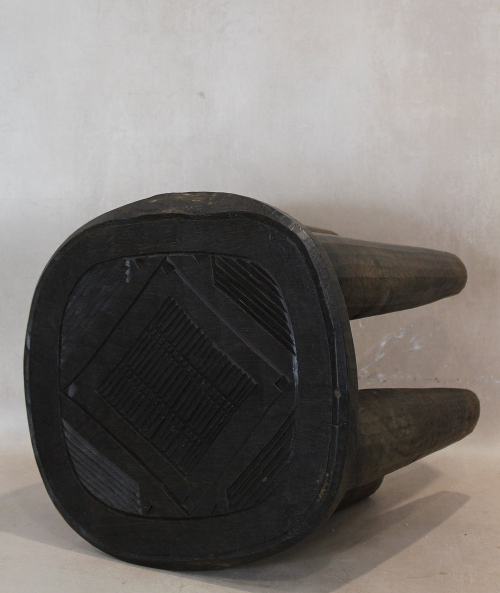 Nupe Table/Stool- 73.2 - Living with Luxury