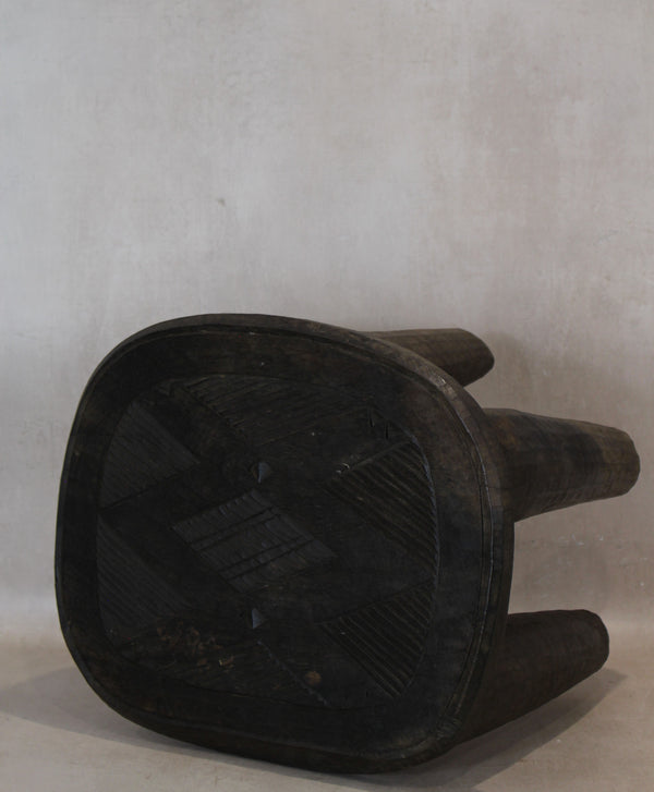 Nupe Table/Stool- 73.4 - Living with Luxury