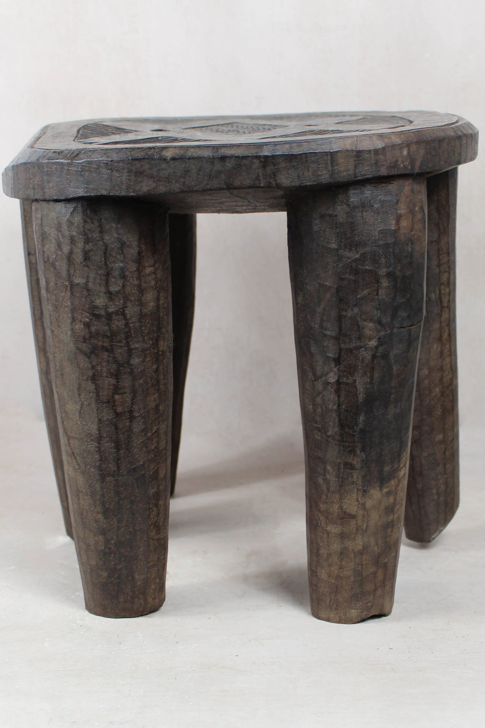 Nupe Table/Stool- 40.7 - Living with Luxury