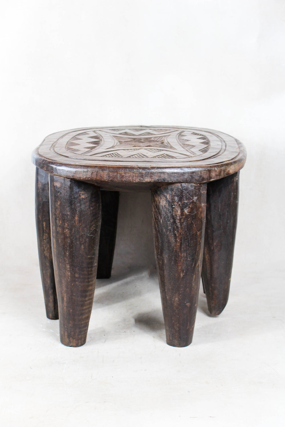 Nupe Table/Stool- 40.16 - Living with Luxury