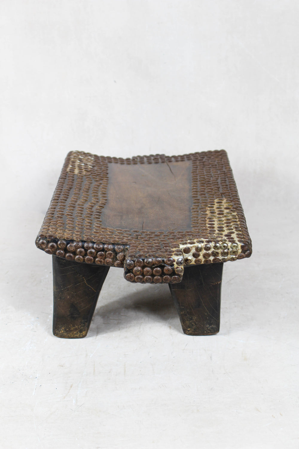 Vintage Ngombe Wood Table DRC 2.5 - Living with Luxury