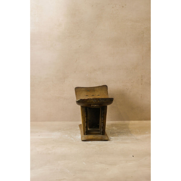 Ashanti Stool - 138.2