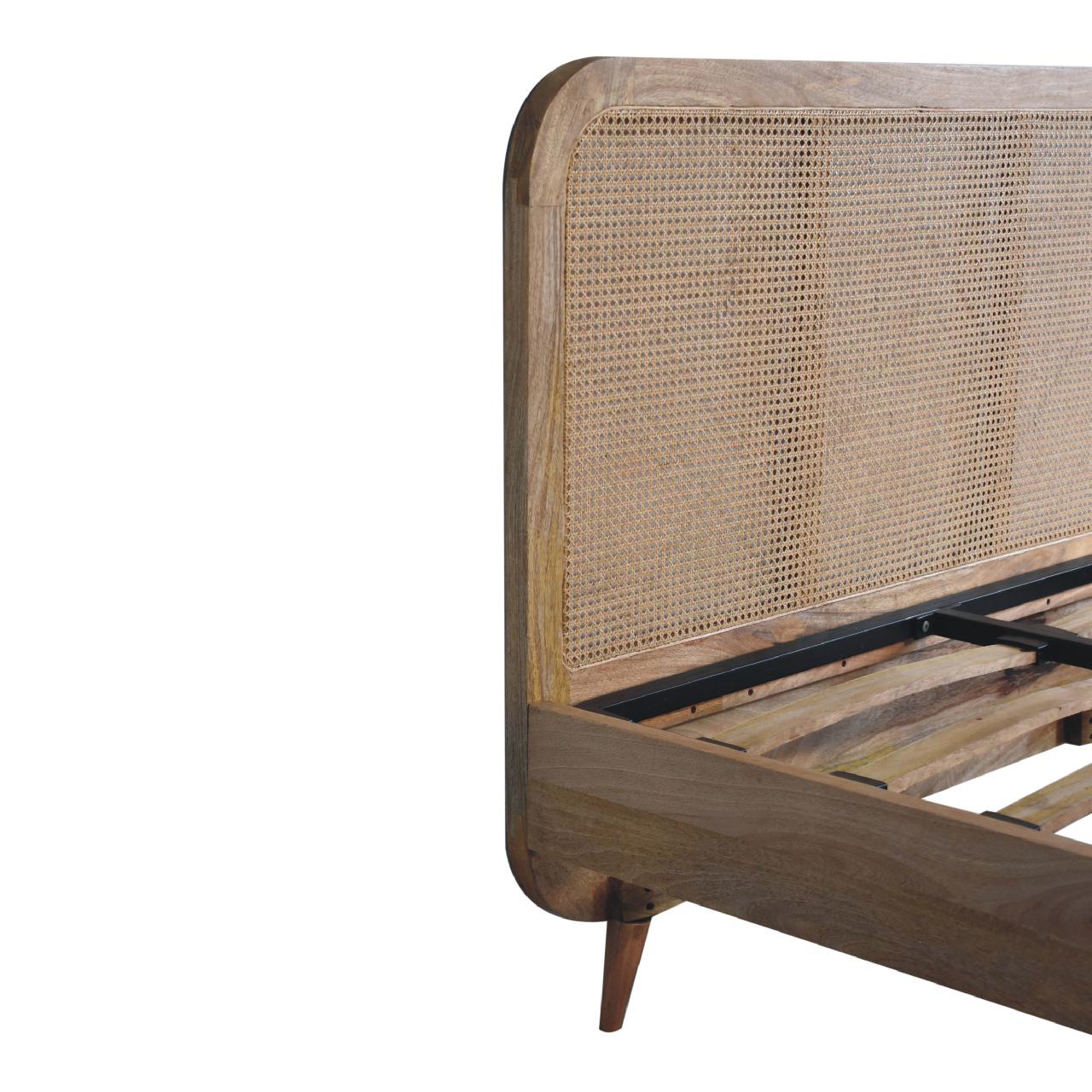 Rattan Bed - Living with Luxury