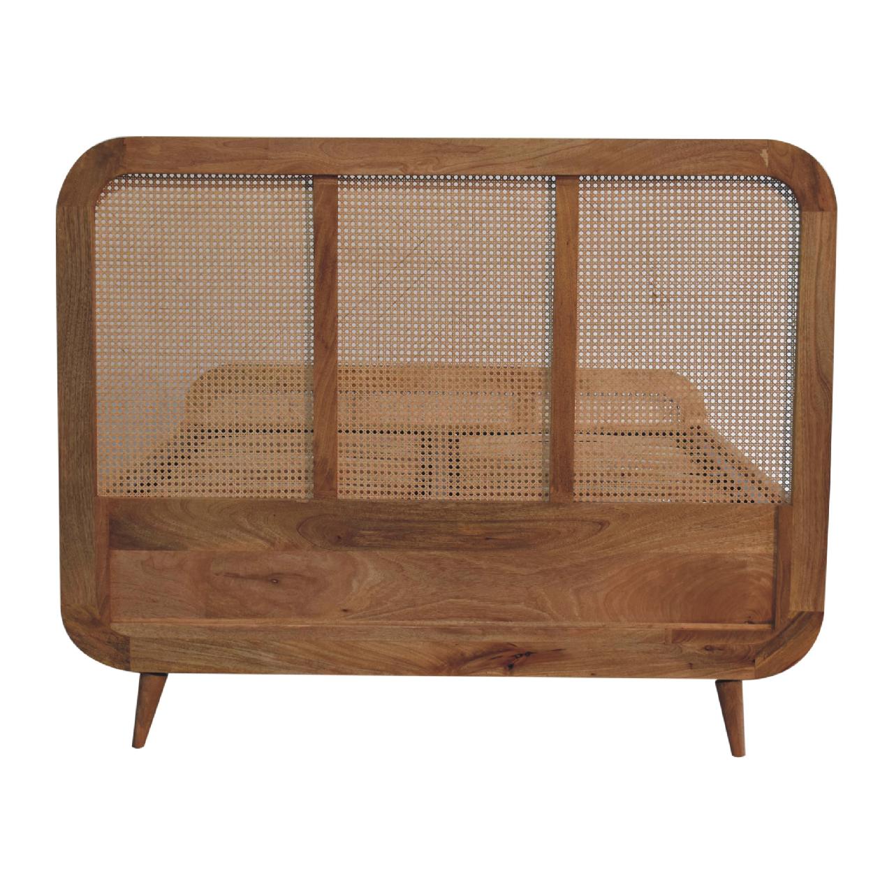 Rattan Bed - Living with Luxury