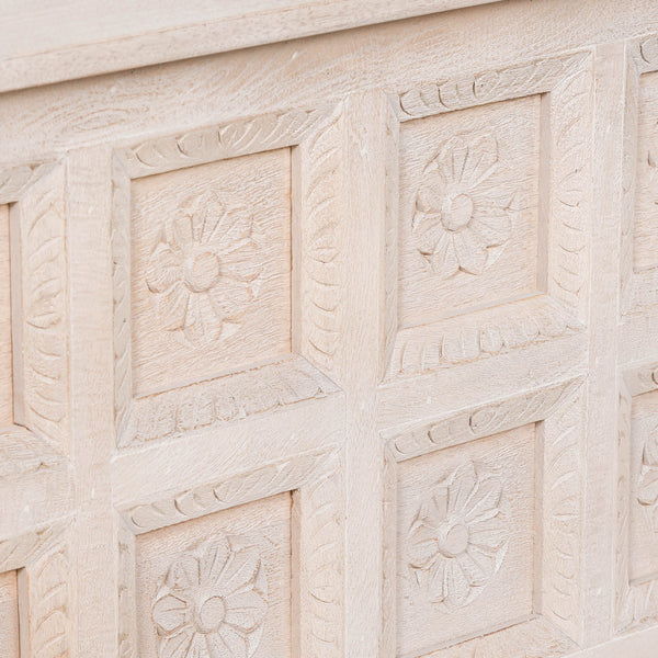 Blanchie Wooden Shop / Reception Desk – view 4