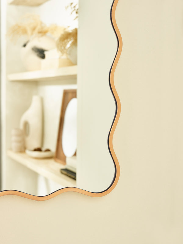 Stevie Wavy Edge Wall Mirror - Gold - Living with Luxury