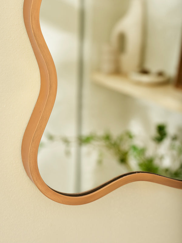 Stevie Wavy Edge Wall Mirror - Gold - Living with Luxury