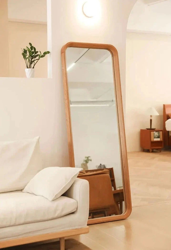 Okemia Mirror – in room setting