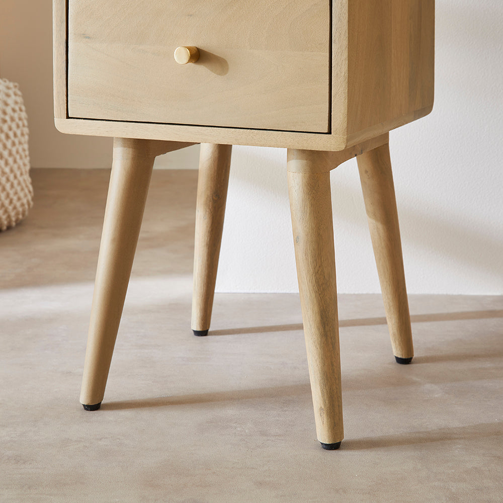 Scandinavian Lighter Oak Logan Narrow Bedside Table