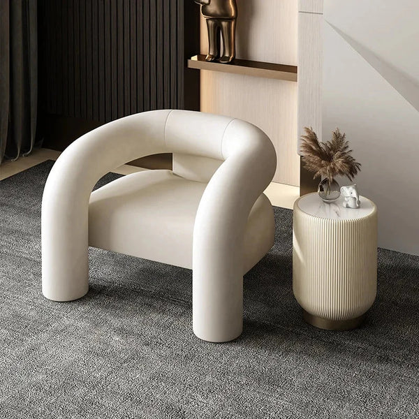 Wola Chair – side view